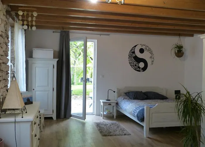 Bed & Breakfast Domaine De Bonnet Castelnau-de-Lévis